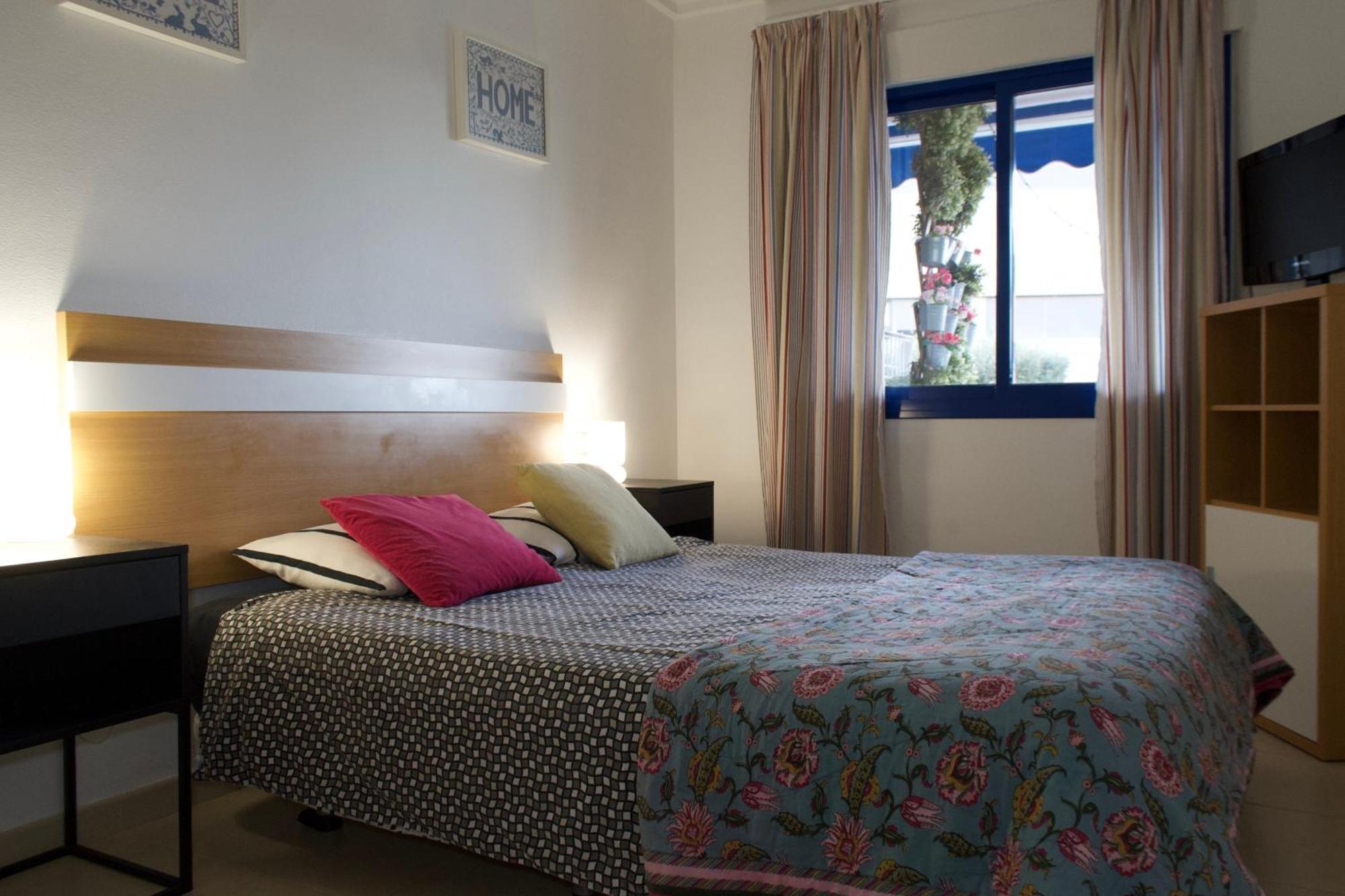 Alicante Apartments エクステリア 写真