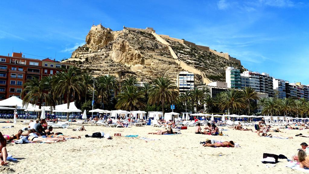 Alicante Apartments エクステリア 写真